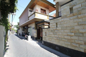 Bungalow Kempu Taman Ayu I